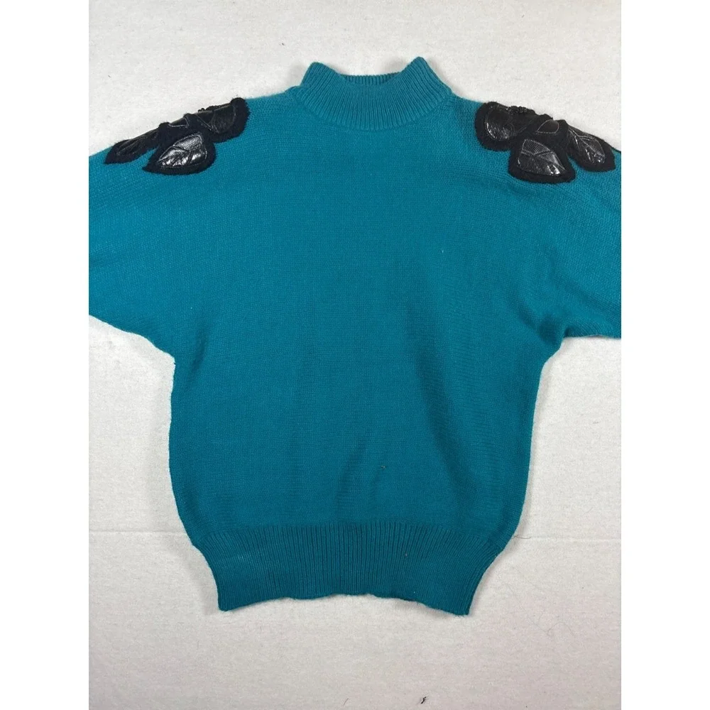 Vintage Teal Sweater With Black Shoulder Appliques & Ribbed Crew Neck‎ size 8